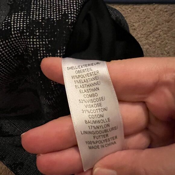 Adrianna Papell black dress 16 - Picture 7 of 8